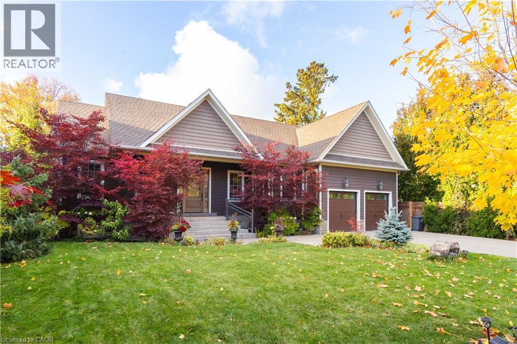 2073 DERAMORE Drive, Oakville, Ontario