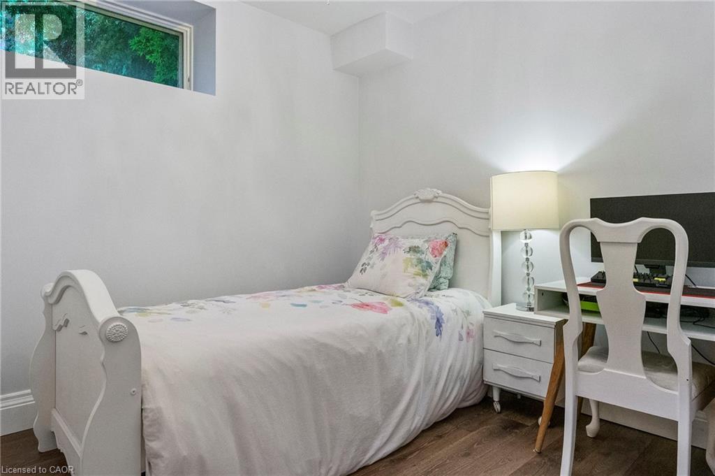 2073 Deramore Drive, Oakville, Ontario  L6J 2P7 - Photo 32 - 40792445