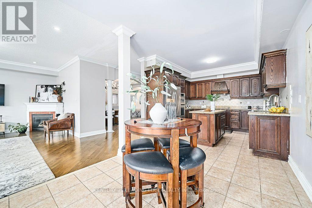 628 Twain Avenue, Mississauga, Ontario  L5W 0A3 - Photo 21 - W12601794