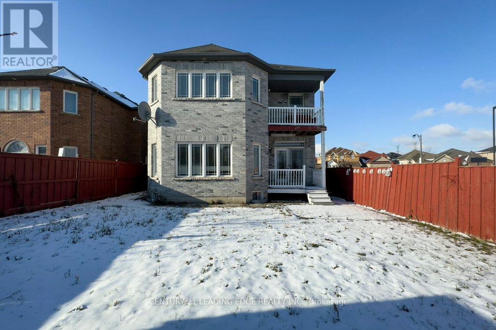 628 Twain Avenue, Mississauga, Ontario  L5W 0A3 - Photo 46 - W12601794