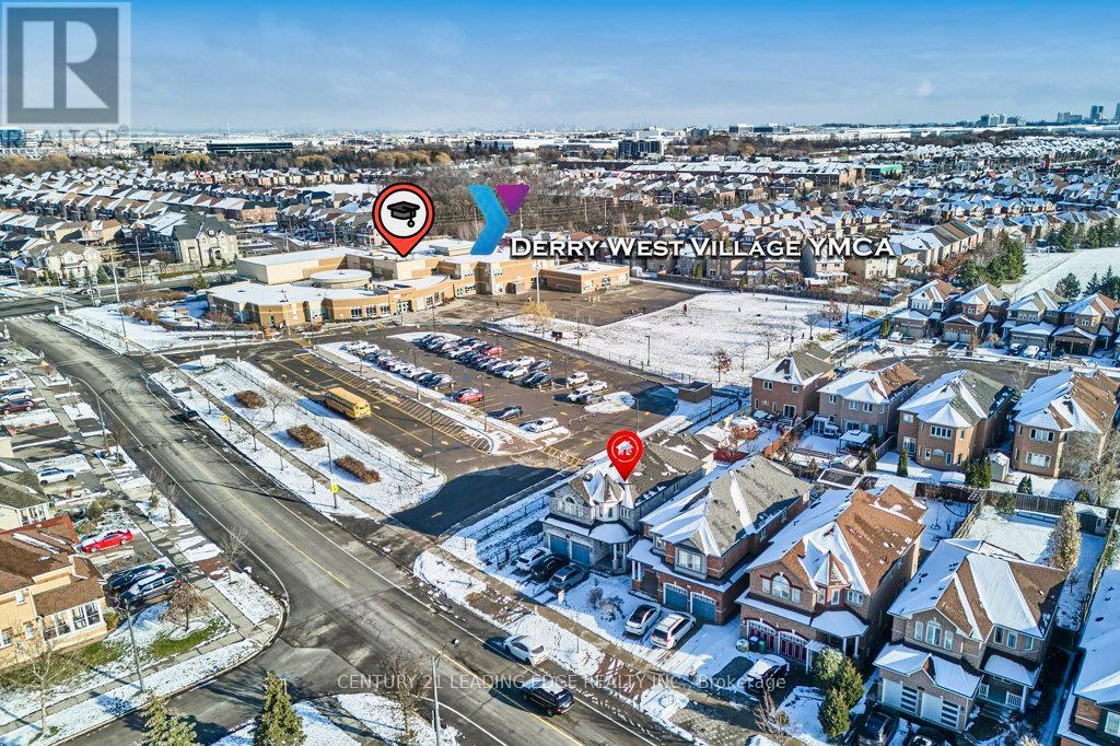 628 Twain Avenue, Mississauga, Ontario  L5W 0A3 - Photo 48 - W12601794