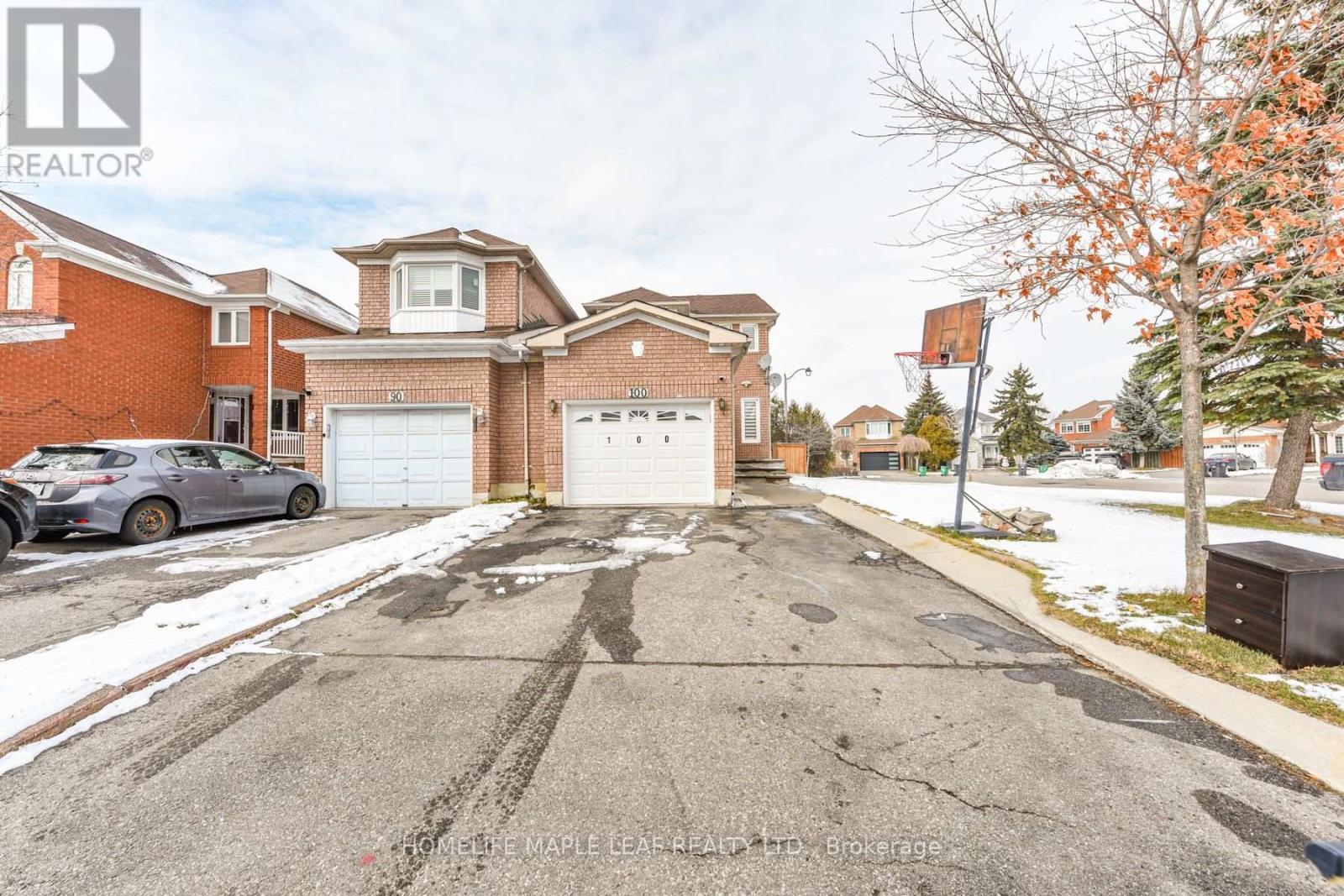 100 Alaskan Summit Court W, Brampton, Ontario  L6R 1N9 - Photo 4 - W12601798