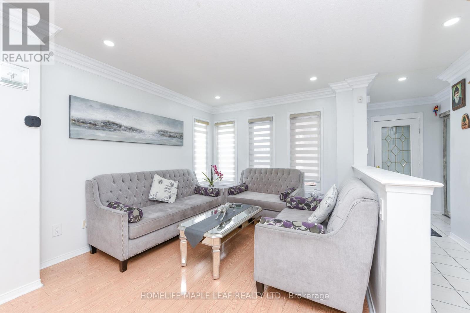 100 Alaskan Summit Court W, Brampton, Ontario  L6R 1N9 - Photo 9 - W12601798