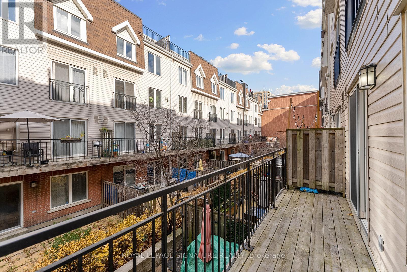 1207 - 22 Laidlaw Street, Toronto, Ontario  M6K 1X2 - Photo 25 - W12601842