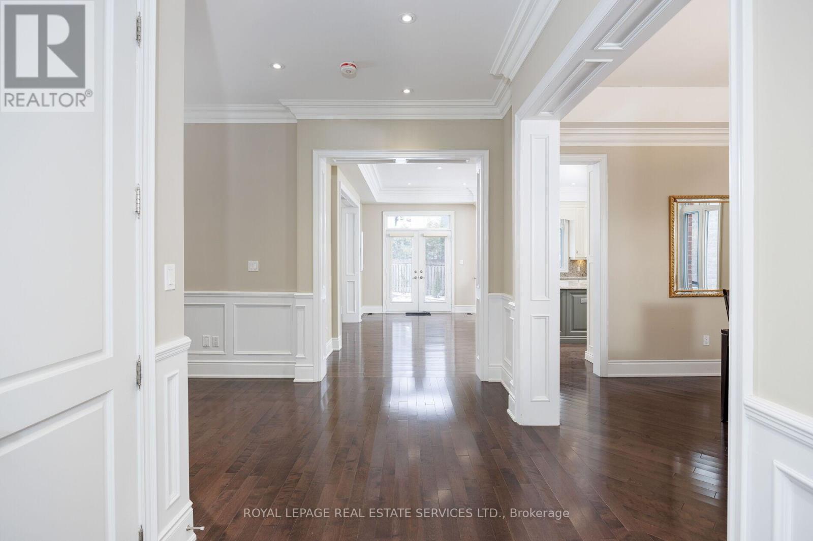 125 Paliser Court, Oakville, Ontario  L6K 2H1 - Photo 10 - W12601858