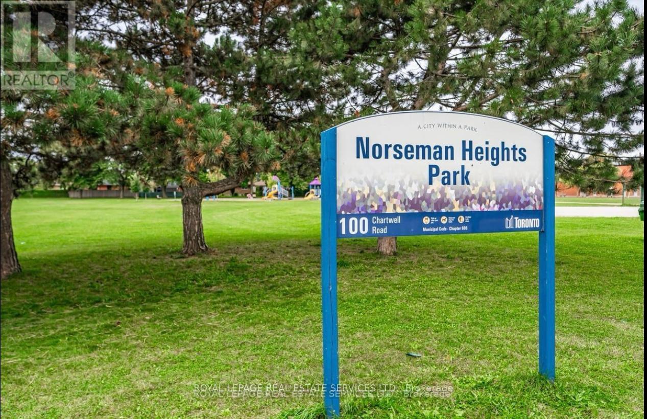 Lower - 46 Badger Drive, Toronto, Ontario  M8Z 2M9 - Photo 17 - W12601910