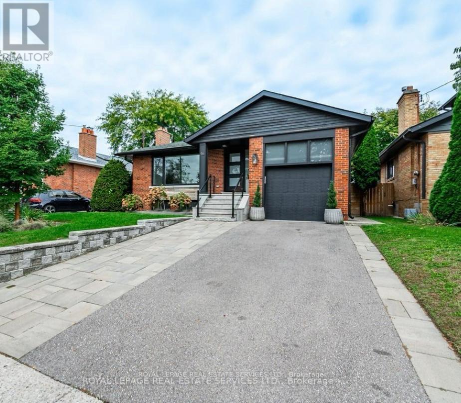 Lower - 46 Badger Drive, Toronto, Ontario  M8Z 2M9 - Photo 2 - W12601910