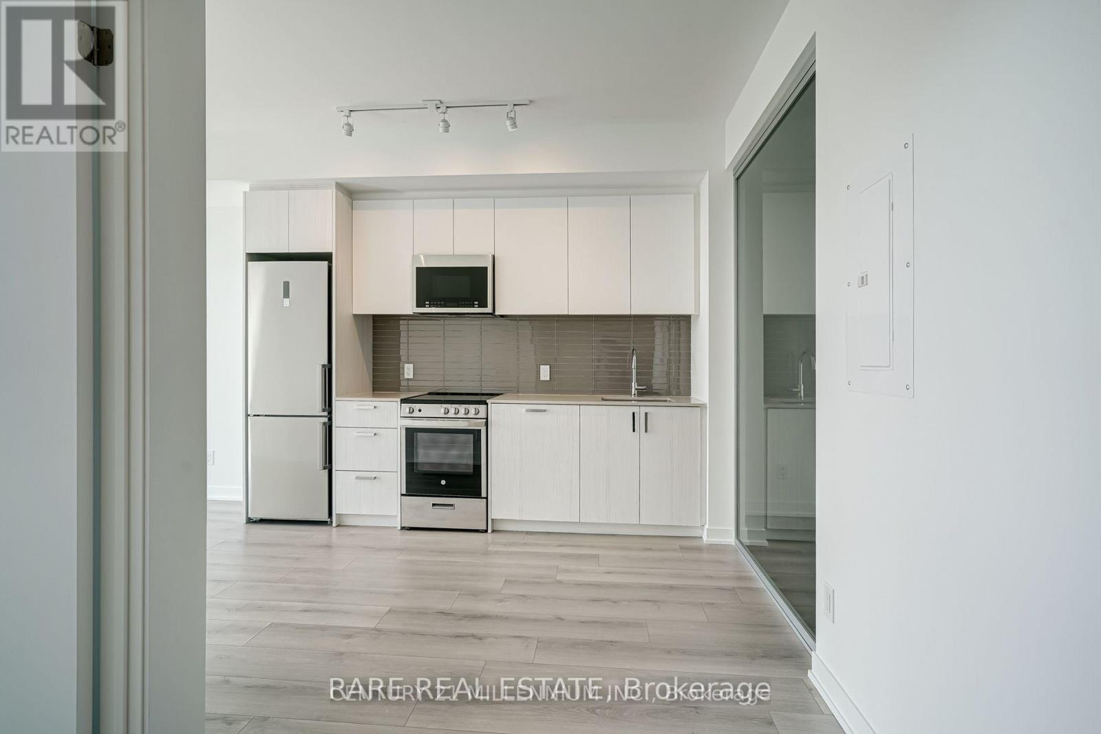 312 - 1787 St. Clair Avenue W, Toronto, Ontario  M6N 0B7 - Photo 13 - W12601912