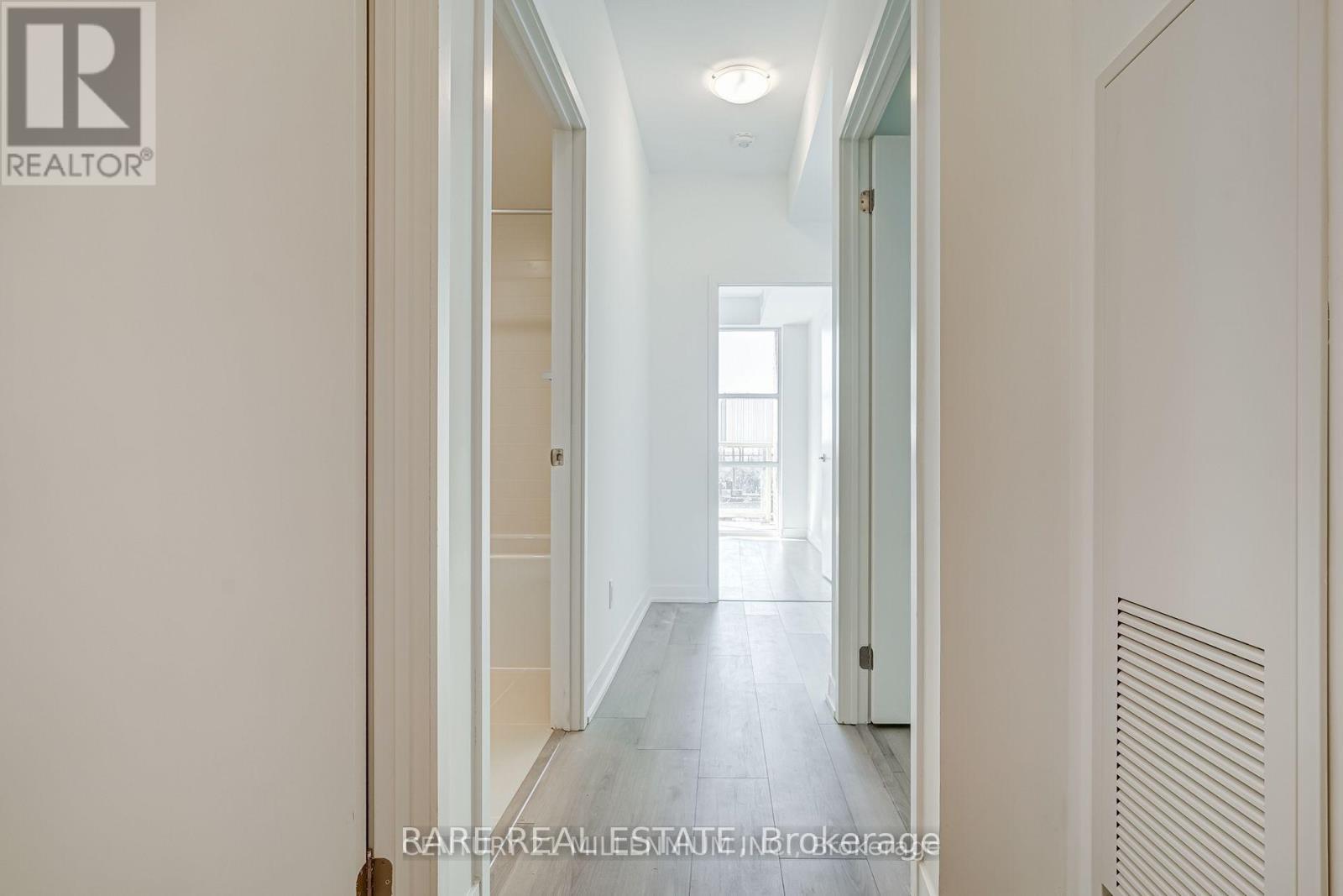 312 - 1787 St. Clair Avenue W, Toronto, Ontario  M6N 0B7 - Photo 6 - W12601912