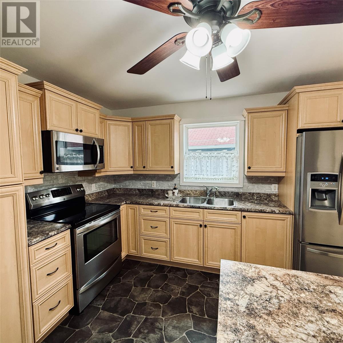 102 Main Street, Springdale, Newfoundland & Labrador  A0J 1T0 - Photo 16 - 1292707