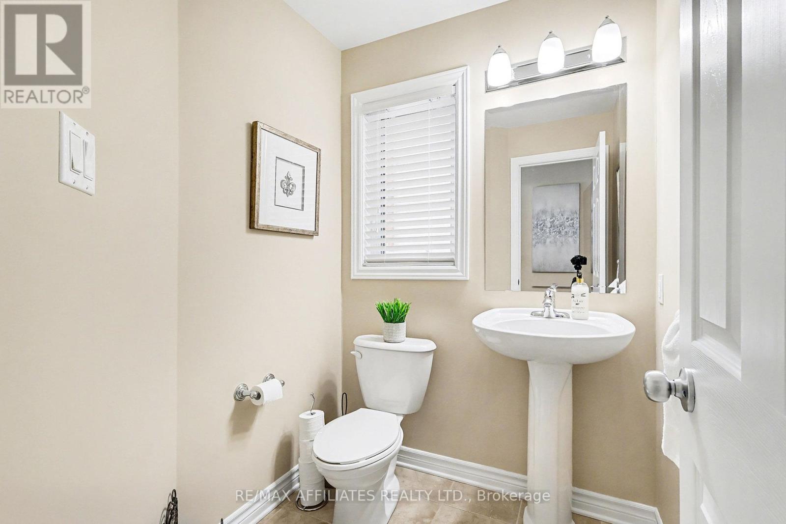 876 Ashenvale Way, Ottawa, Ontario  K4A 0S1 - Photo 3 - X12602022