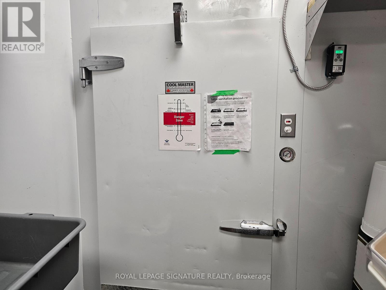 308 King Street N, Waterloo, Ontario  N2L 3V2 - Photo 8 - X12601802