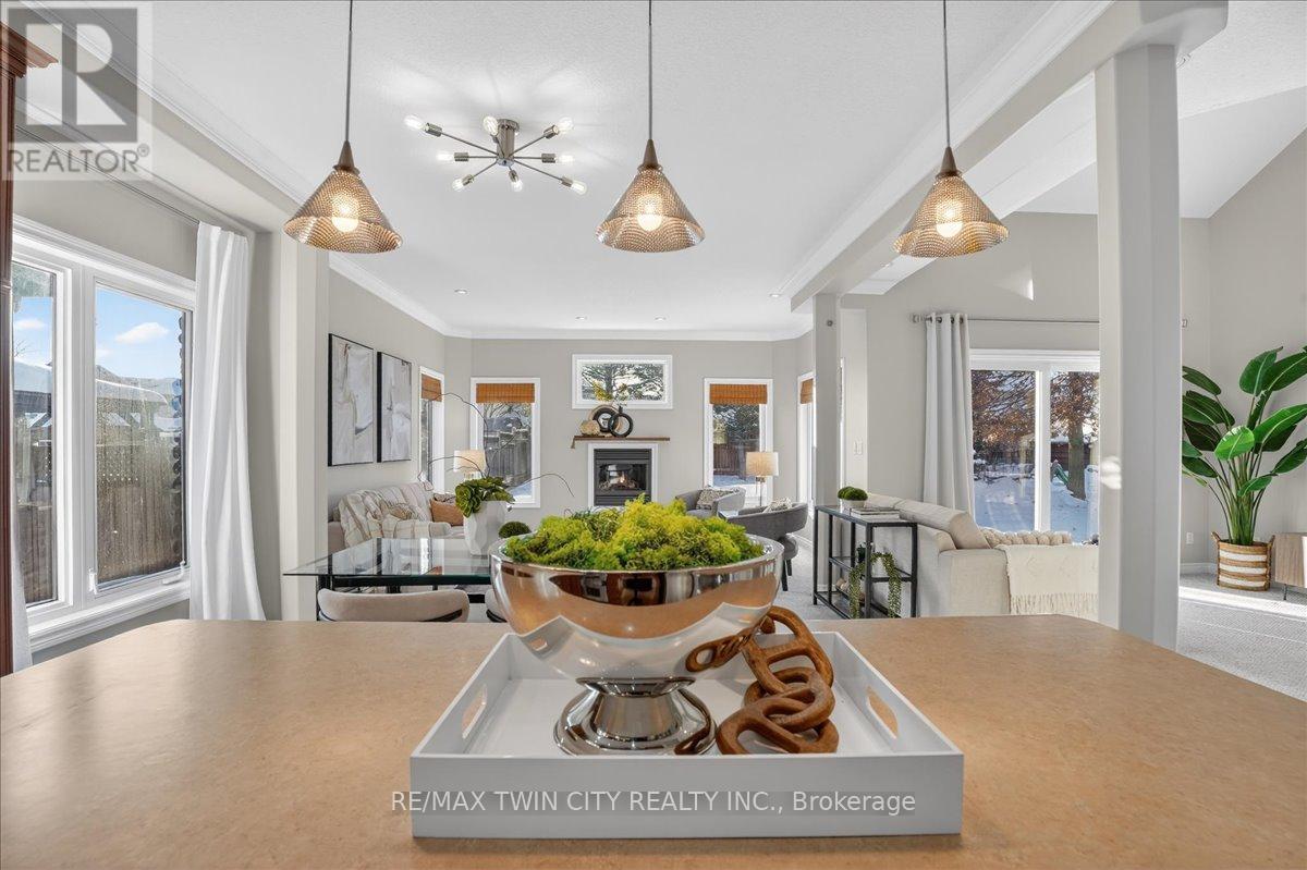 559 Chesapeake Drive, Waterloo, Ontario  N2K 4G6 - Photo 21 - X12601812