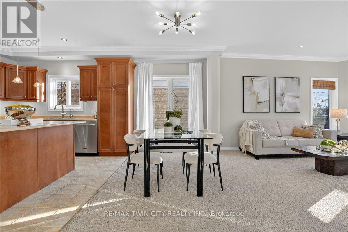 559 Chesapeake Drive, Waterloo, Ontario  N2K 4G6 - Photo 32 - X12601812