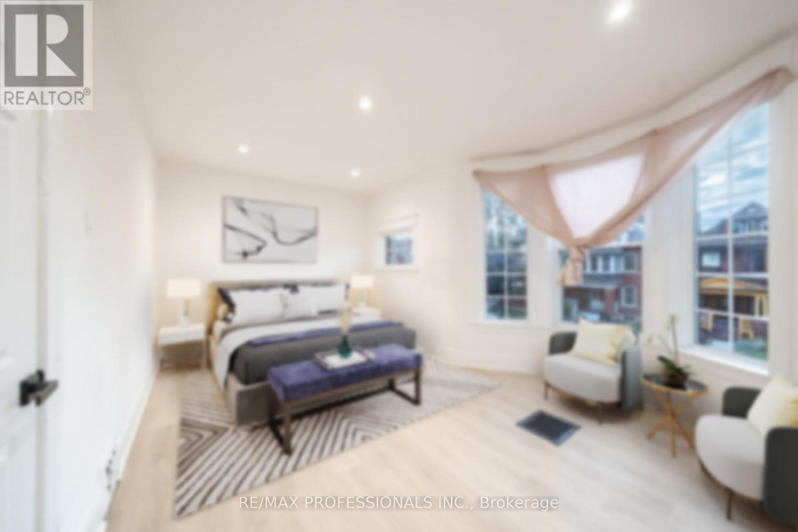 Upper - 129 Balsam Avenue S, Hamilton, Ontario  L8M 3B4 - Photo 3 - X12601902