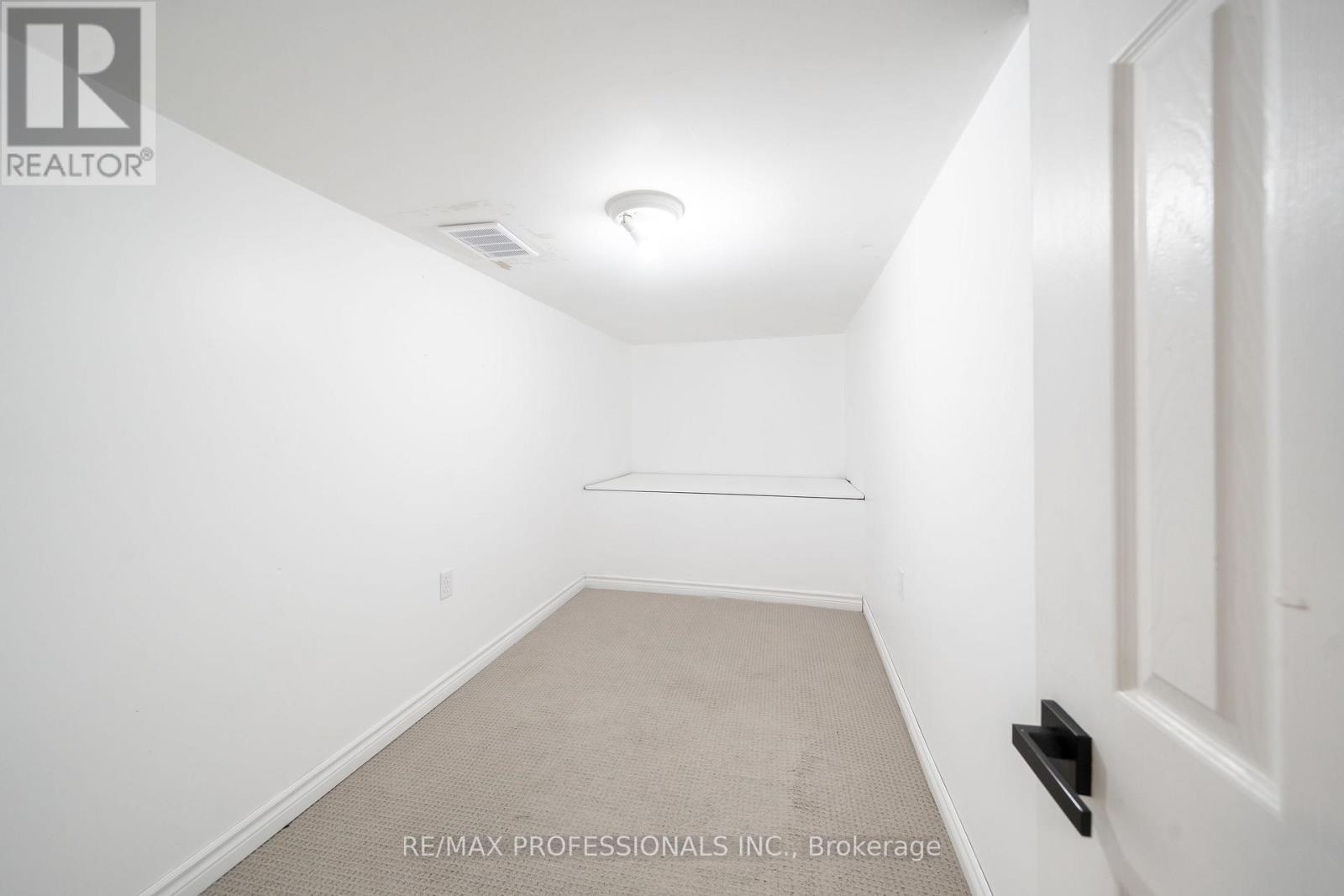 Main, Lower - 129 Balsam Avenue N, Hamilton, Ontario  L8M 3B4 - Photo 12 - X12601906