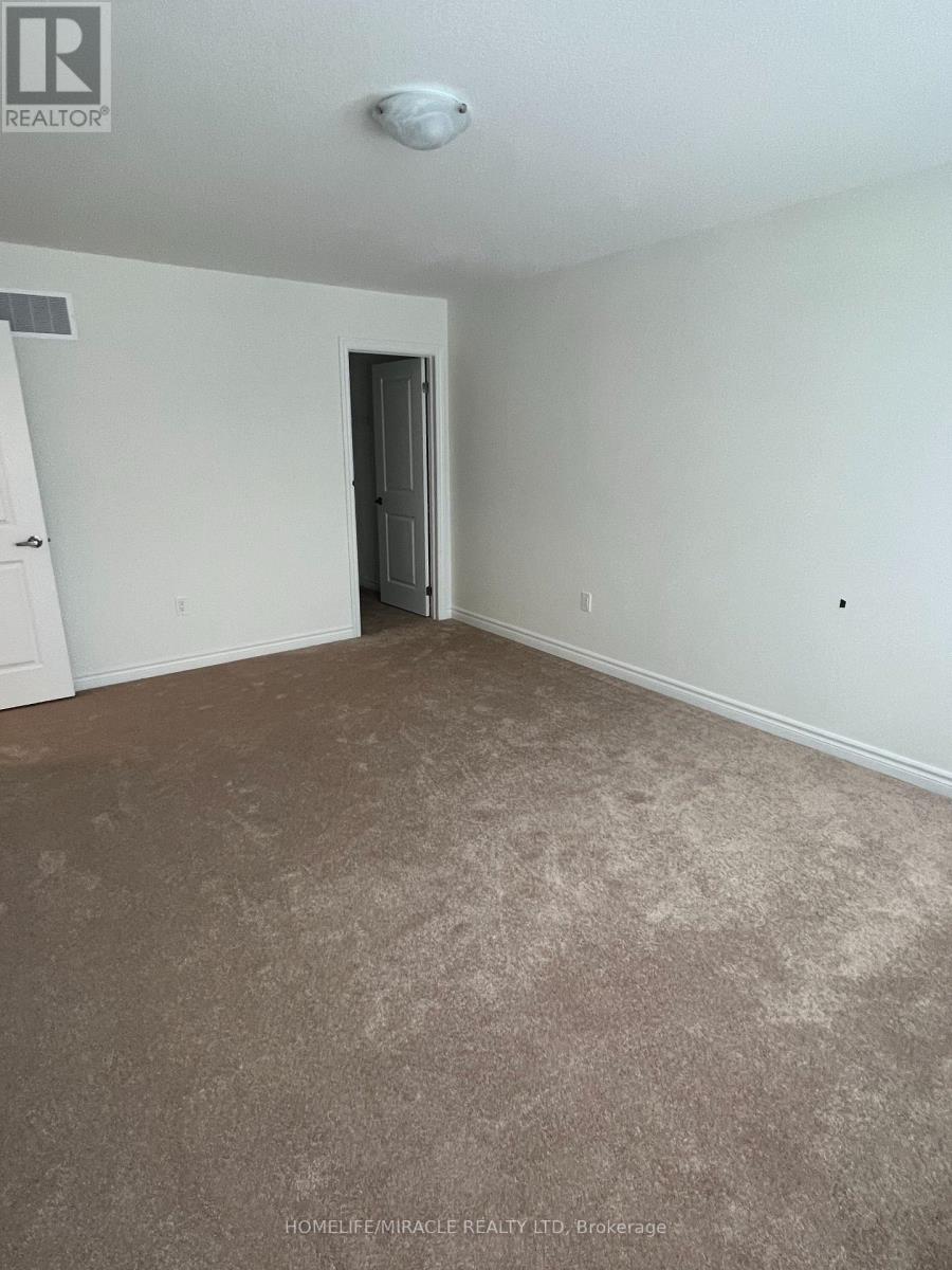 22 Beretta Street, Tillsonburg, Ontario N4G 0J7 - Photo 8 - X12601966