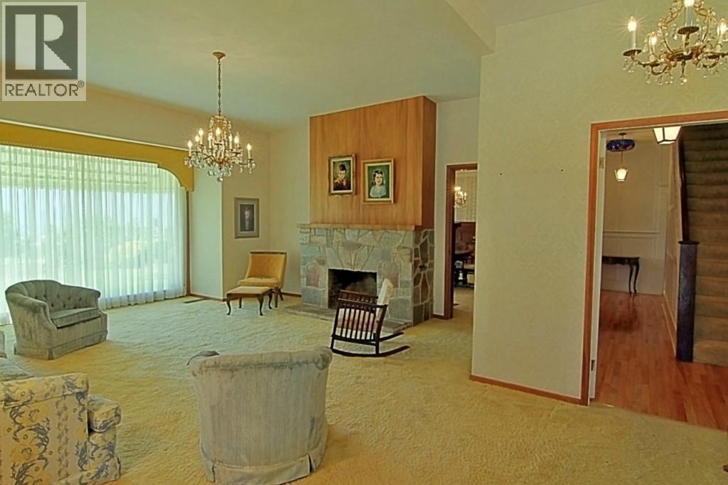 2990 Dunster Road, Kelowna, British Columbia  V1W 4H4 - Photo 4 - 10370156