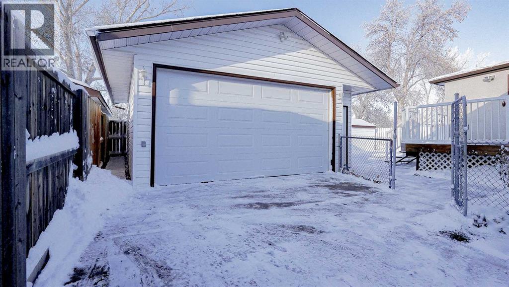 53 Collins Crescent Se, Medicine Hat, Alberta T1B 1T7 - Photo 33 - A2272563