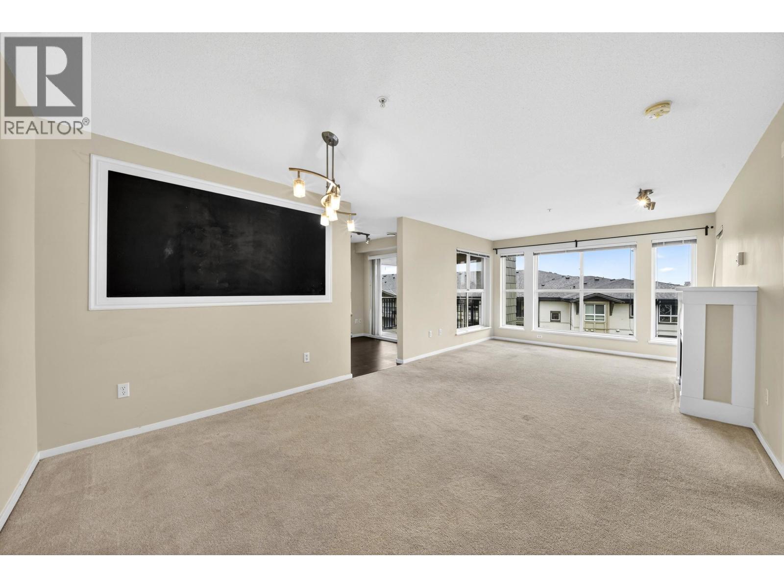 415 3050 Dayanee Springs Boulevard, Coquitlam, British Columbia  V3E 0A2 - Photo 5 - R3072192