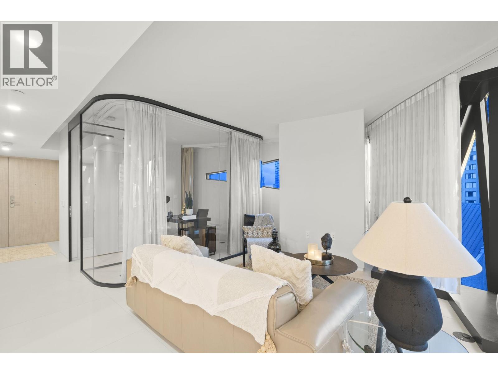 703 1033 Nelson Street, Vancouver, British Columbia  V6E 0E5 - Photo 7 - R3072207