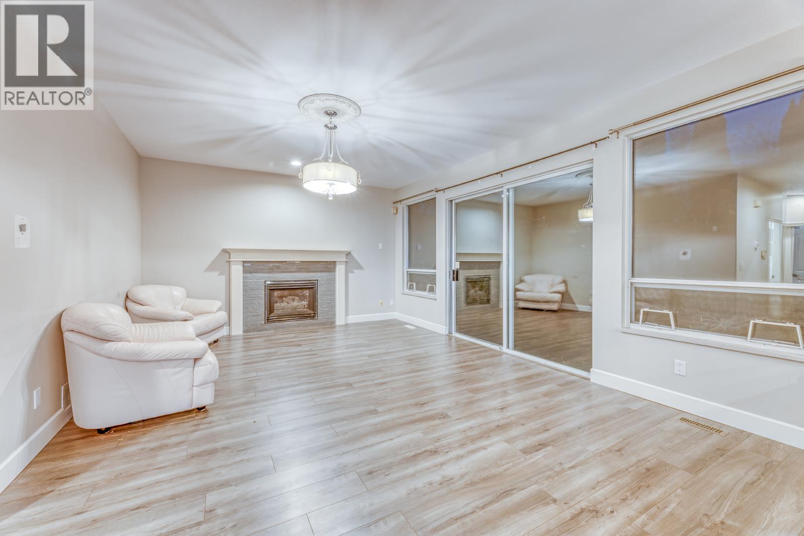 3095 Cardinal Crescent, Coquitlam, British Columbia  V3E 3C4 - Photo 8 - R3072185