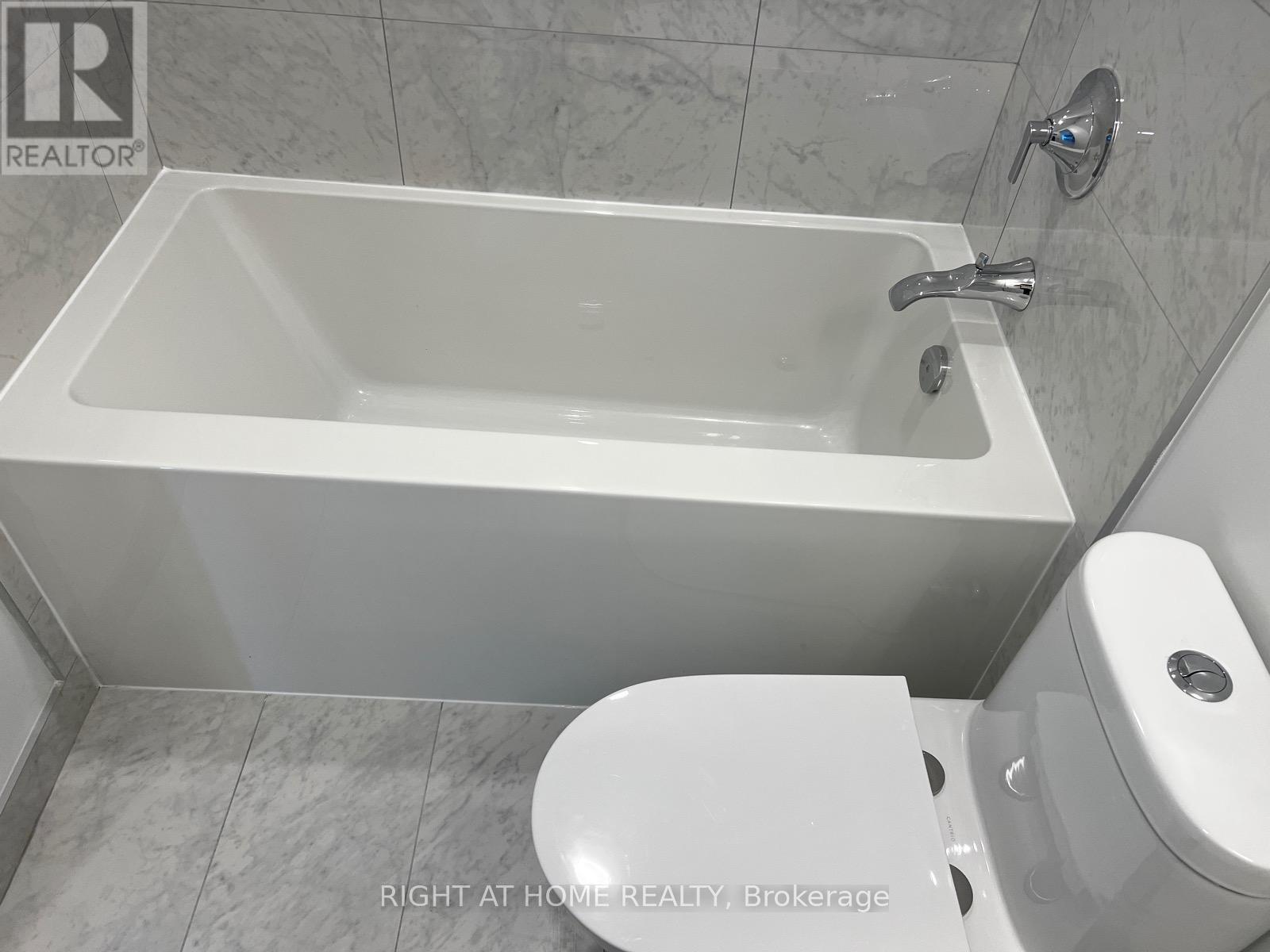 1610 - 39 Roehampton Avenue, Toronto, Ontario M4P 0G1 - Photo 10 - C12601984