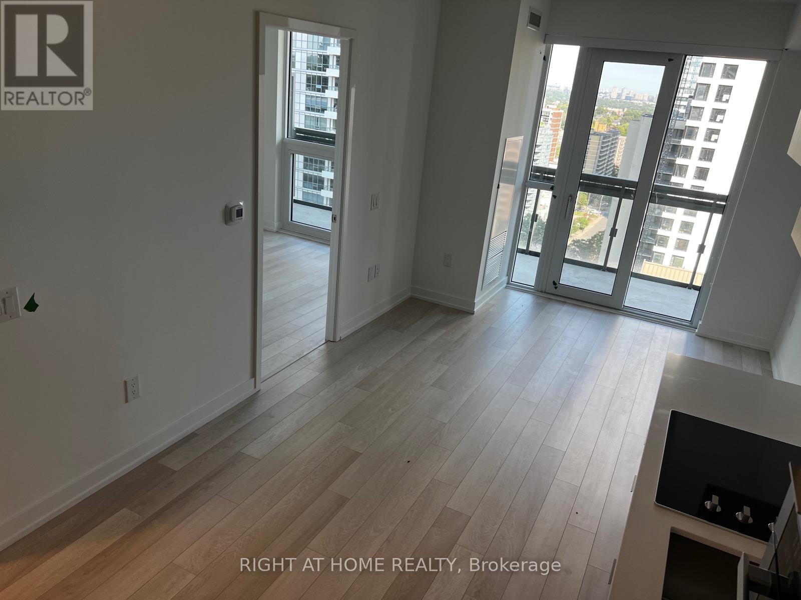 1610 - 39 Roehampton Avenue, Toronto, Ontario M4P 0G1 - Photo 3 - C12601984