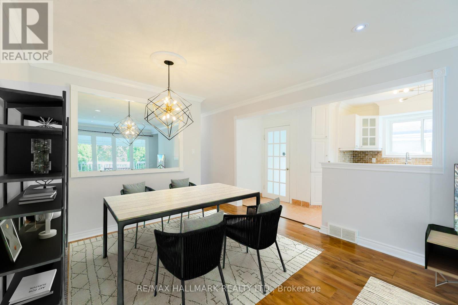 67 Trinnell Boulevard, Toronto, Ontario  M1L 1S6 - Photo 5 - E12601982