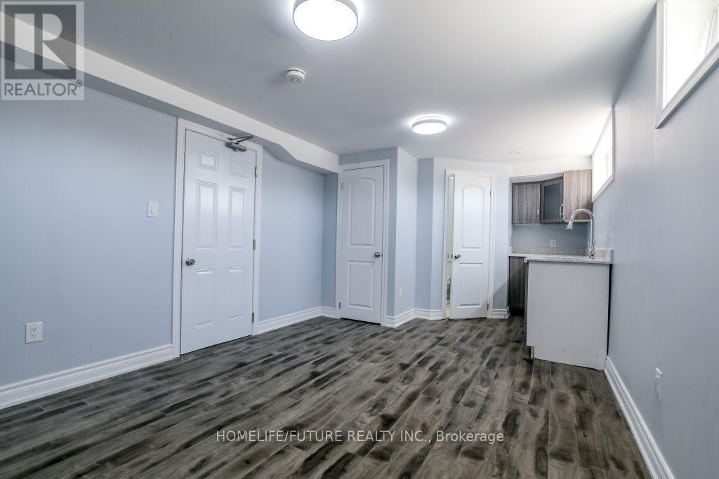 2br-Bsmt - 90 Mountland Drive, Toronto, Ontario  M1G 2P1 - Photo 12 - E12602054