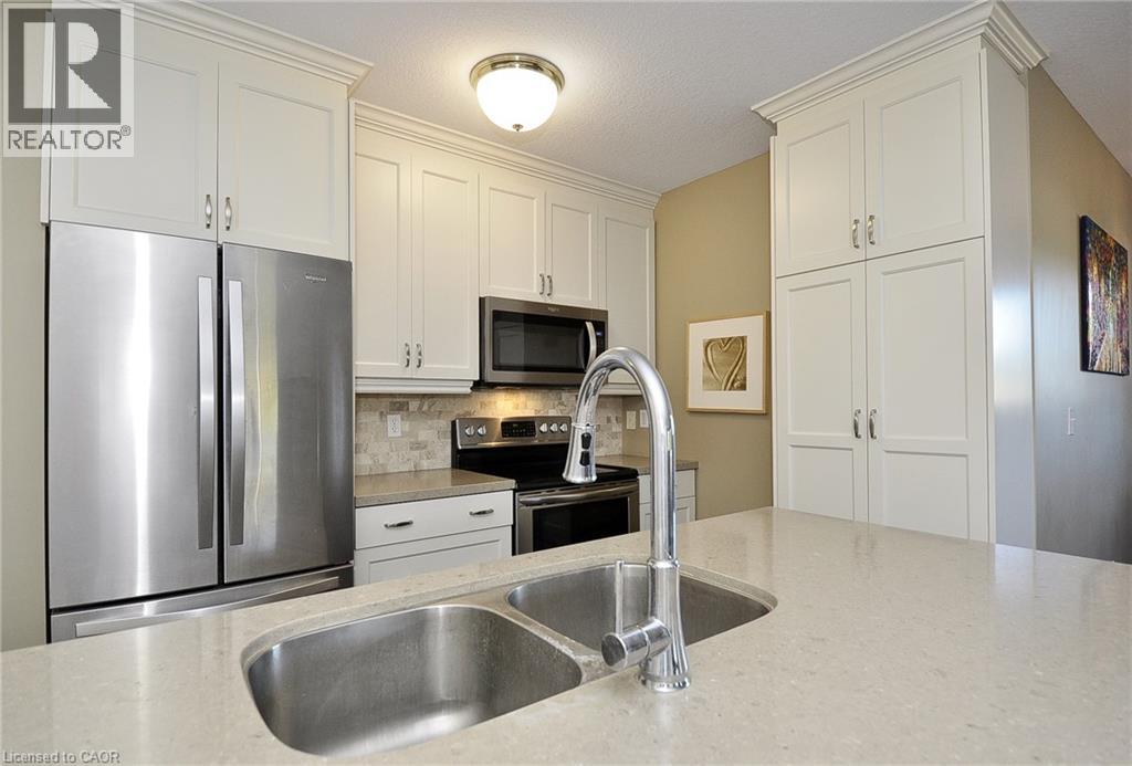 345 Briarmeadow Drive Unit# 302, Kitchener, Ontario  N2A 4J6 - Photo 6 - 40792139