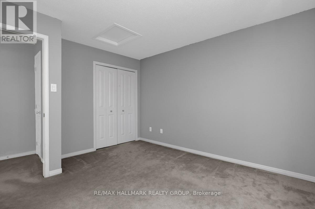 553 Burleigh Private, Ottawa, Ontario  K1J 1J9 - Photo 25 - X12391141