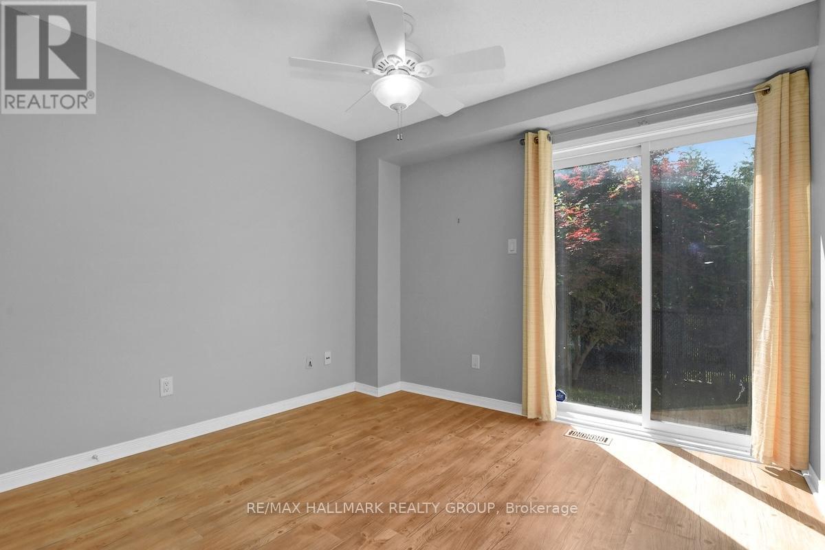 553 Burleigh Private, Ottawa, Ontario  K1J 1J9 - Photo 4 - X12391141