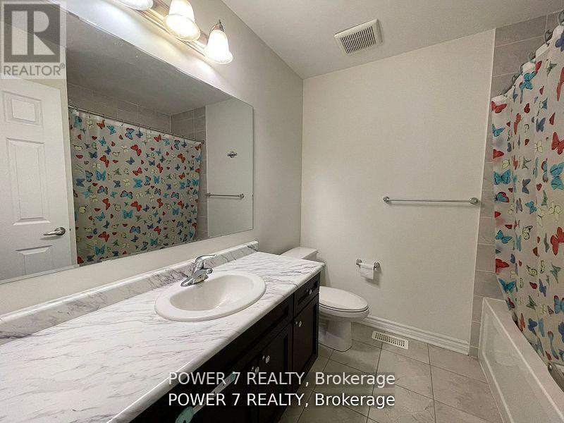 123 Major Crescent, Aurora, Ontario  L4G 0X5 - Photo 10 - N12602038