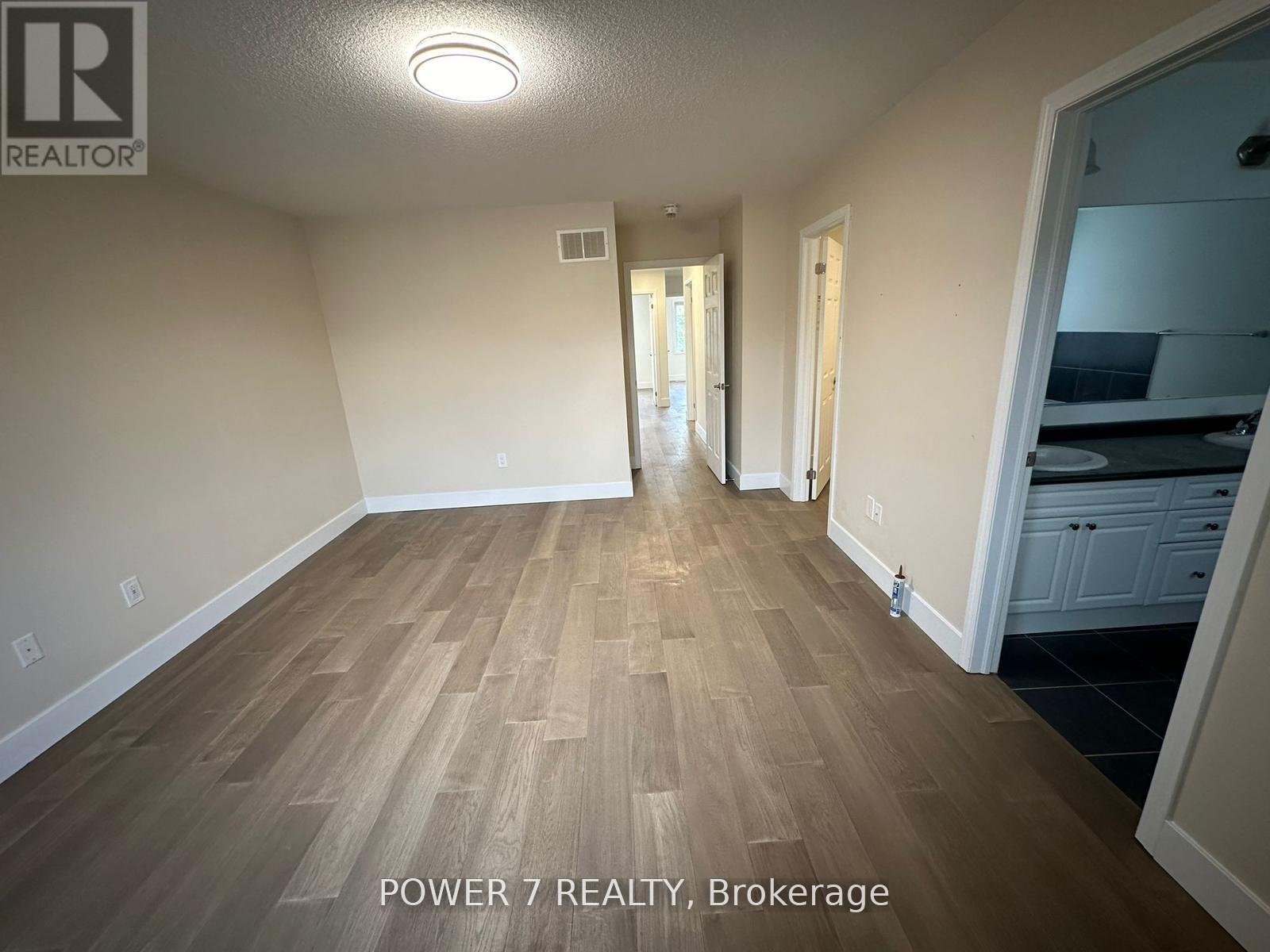 123 Major Crescent, Aurora, Ontario  L4G 0X5 - Photo 17 - N12602038