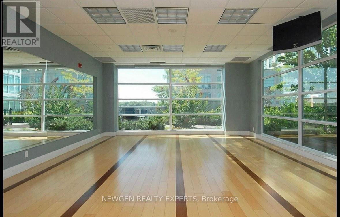 1906 - 185 Legion Road N, Toronto, Ontario  M8Y 0A1 - Photo 7 - W12591330
