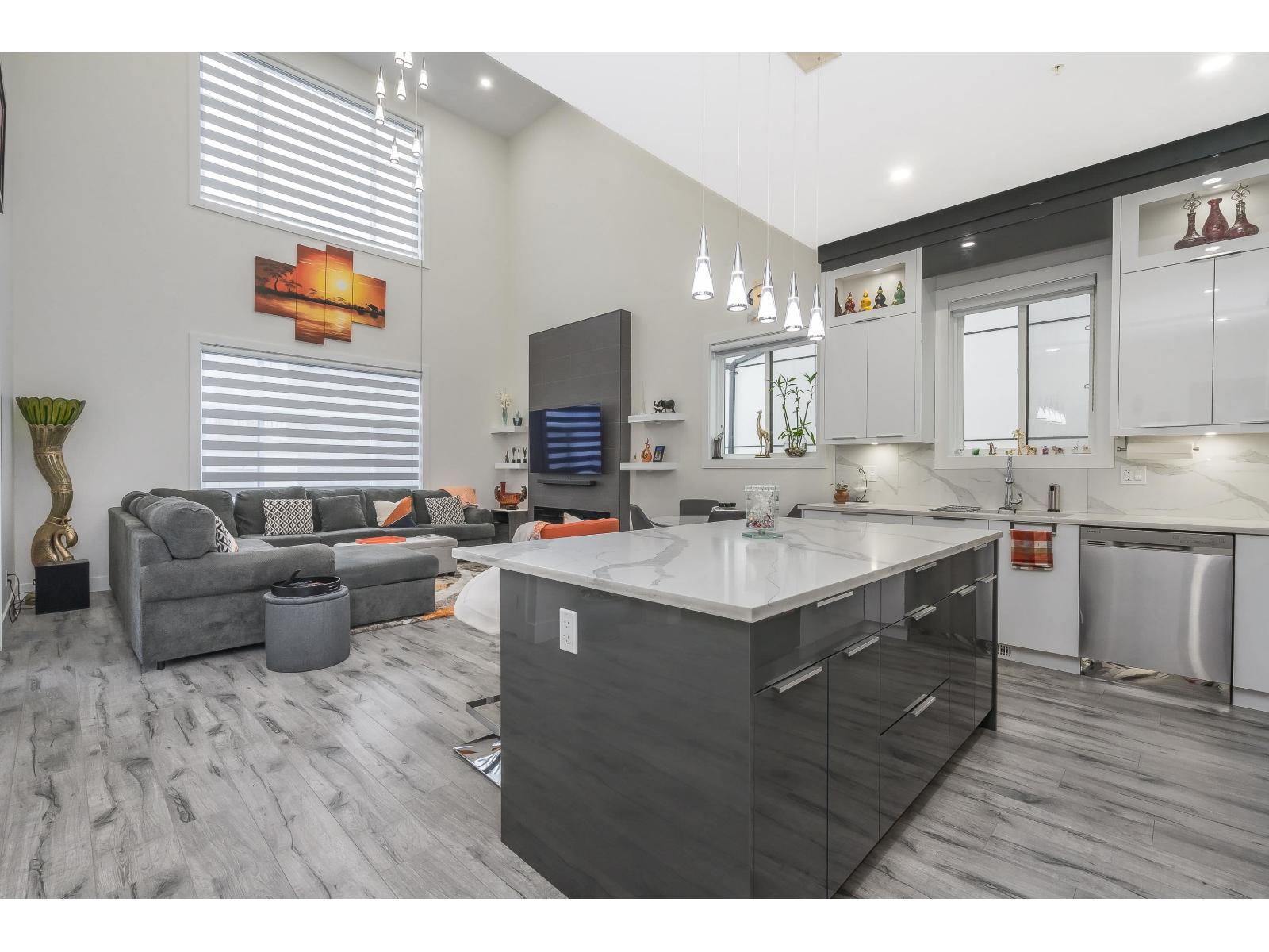 36739 Dianne Brook Avenue, Abbotsford, British Columbia V3G 0H4 - Photo 6 - R3072047