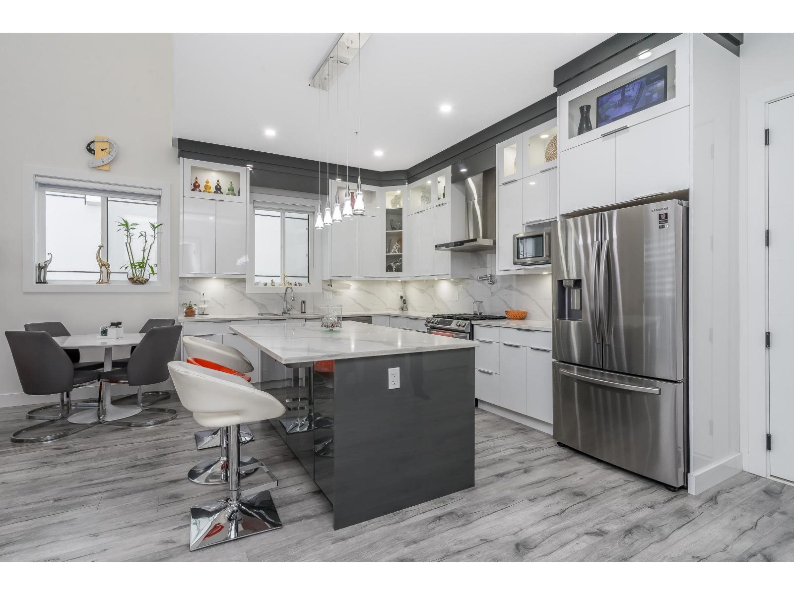 36739 Dianne Brook Avenue, Abbotsford, British Columbia V3G 0H4 - Photo 8 - R3072047