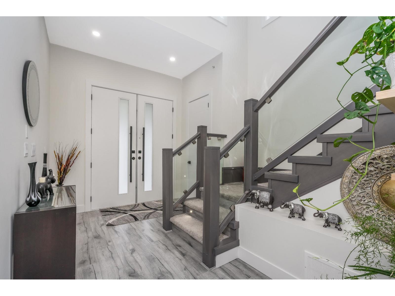 36739 Dianne Brook Avenue, Abbotsford, British Columbia V3G 0H4 - Photo 5 - R3072047