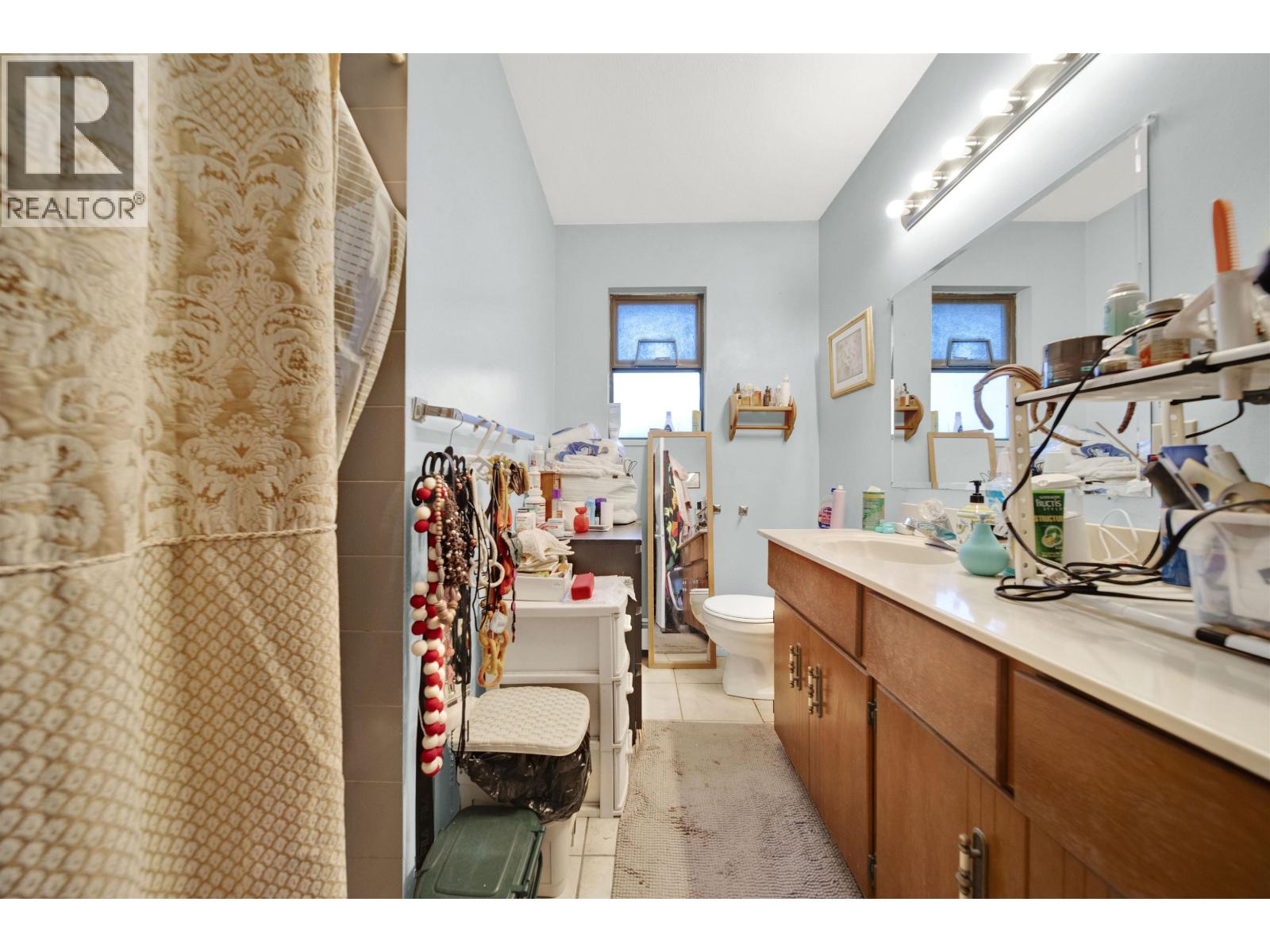 7893 Cumberland Street, Burnaby, British Columbia V3N 3Y6 - Photo 34 - R3072209