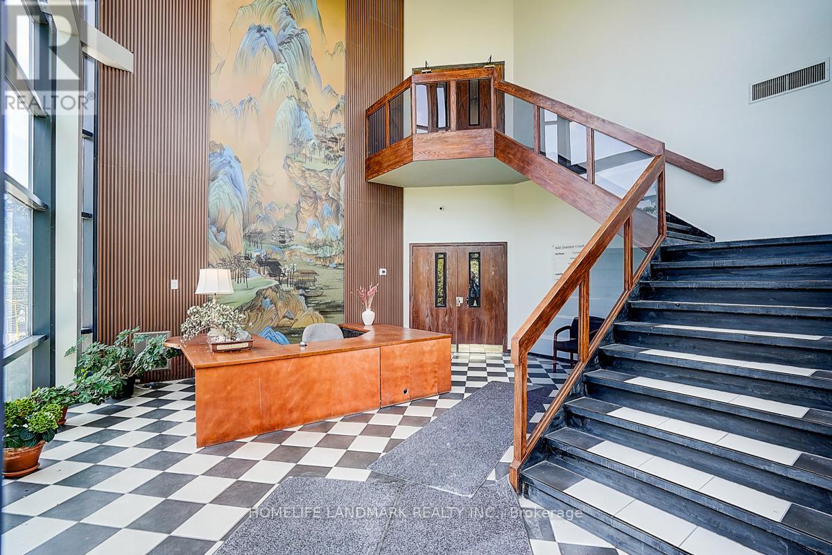 2nd Floor - 940 Sheldon Court, Burlington, Ontario  L7L 5K6 - Photo 3 - W12601986