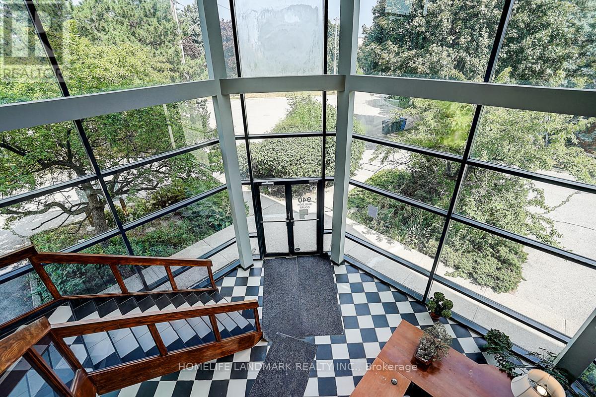 2nd Floor - 940 Sheldon Court, Burlington, Ontario  L7L 5K6 - Photo 5 - W12601986