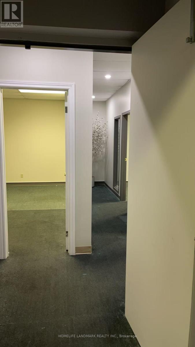 2nd Floor - 940 Sheldon Court, Burlington, Ontario  L7L 5K6 - Photo 6 - W12601986