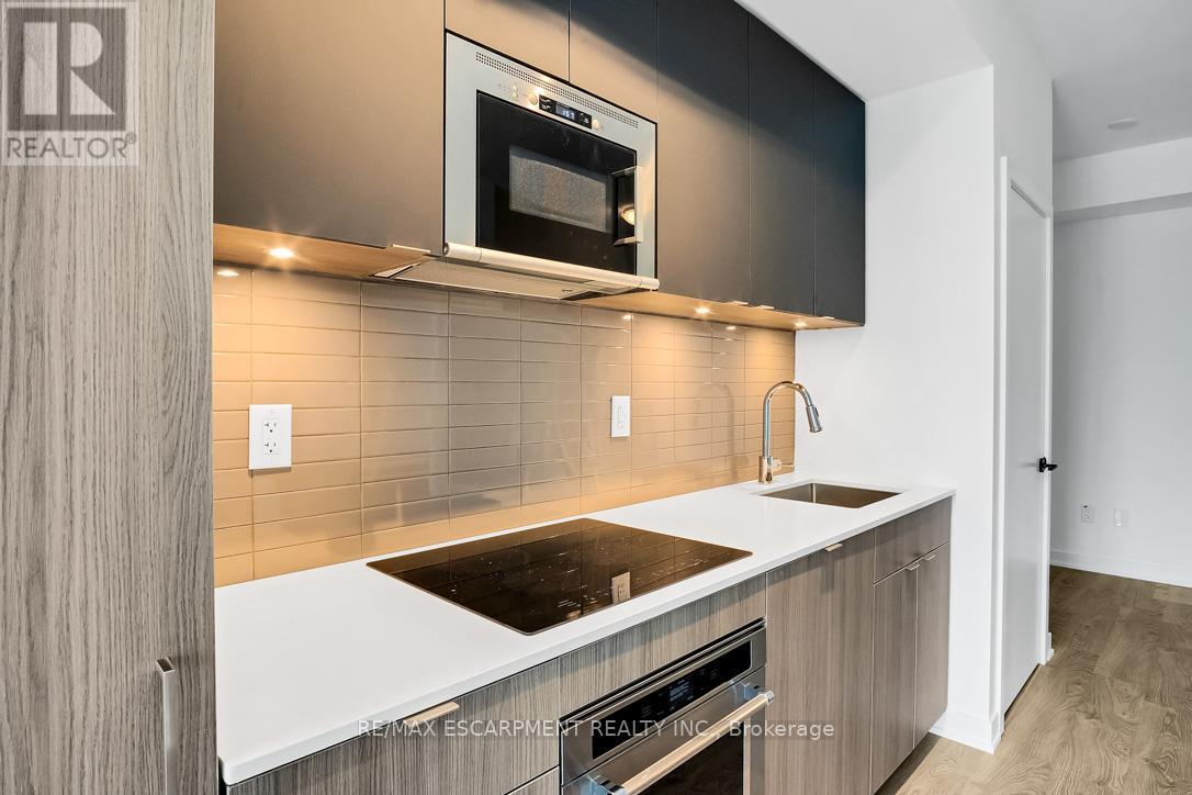 1203 - 220 Missinnihe Way, Mississauga, Ontario  L5H 0A9 - Photo 12 - W12602030