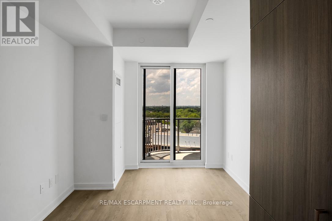 1203 - 220 Missinnihe Way, Mississauga, Ontario  L5H 0A9 - Photo 20 - W12602030