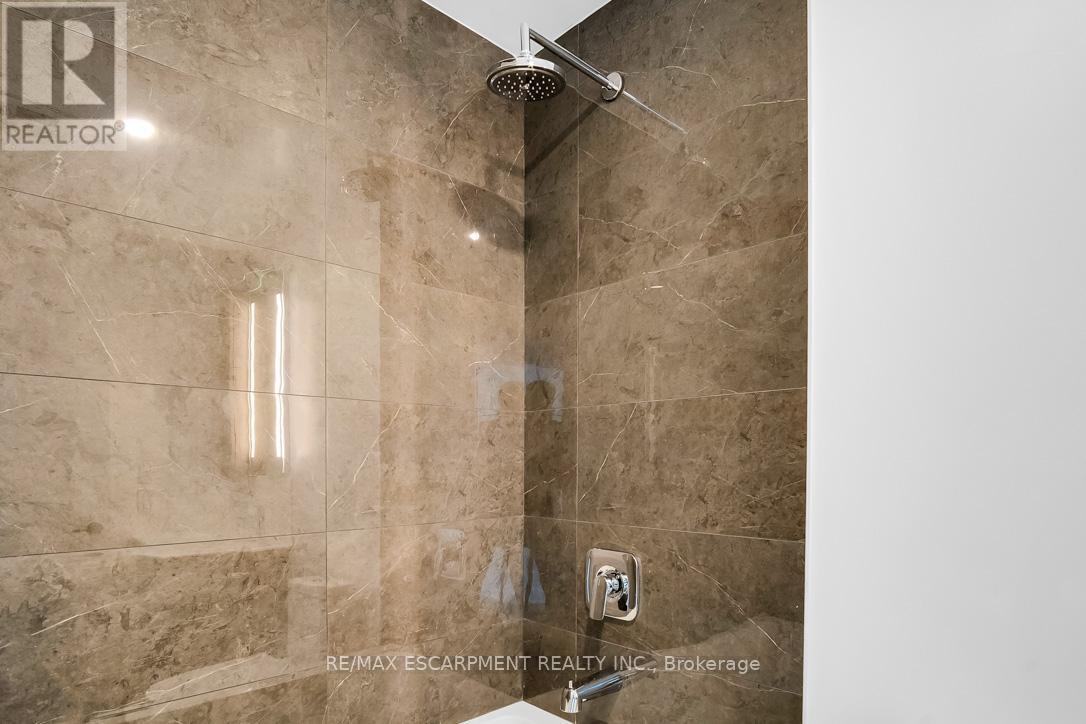 1203 - 220 Missinnihe Way, Mississauga, Ontario  L5H 0A9 - Photo 27 - W12602030