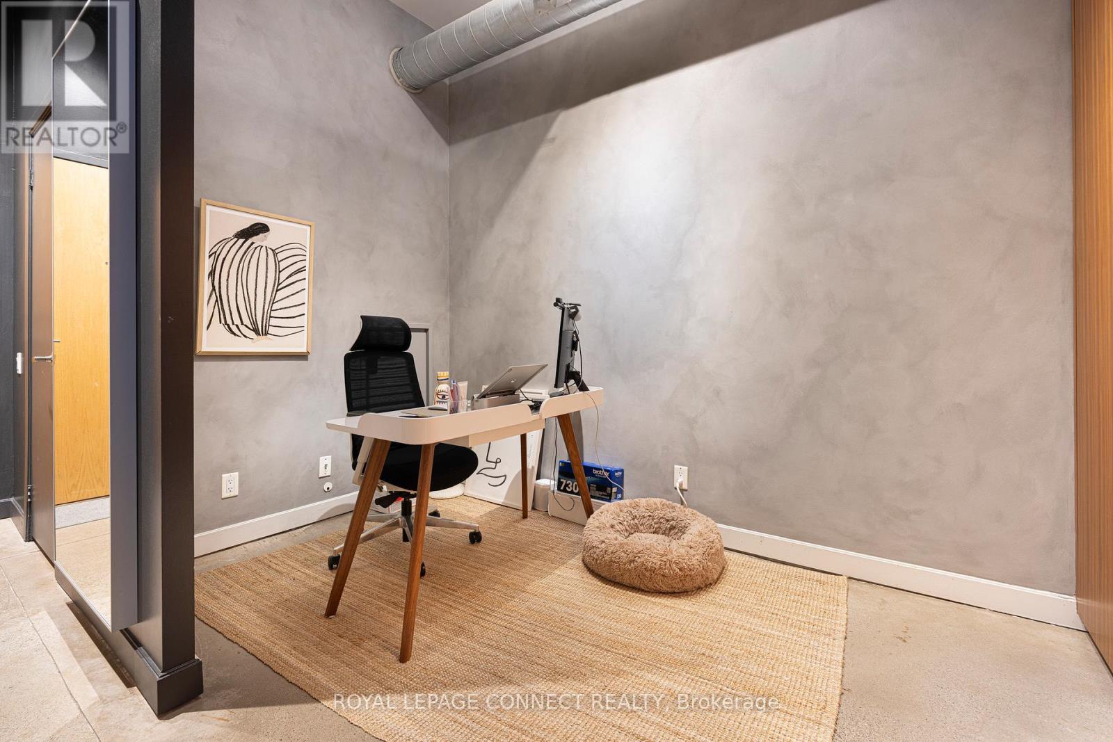 304 - 363 Sorauren Avenue, Toronto, Ontario  M6R 3C1 - Photo 13 - W12602040