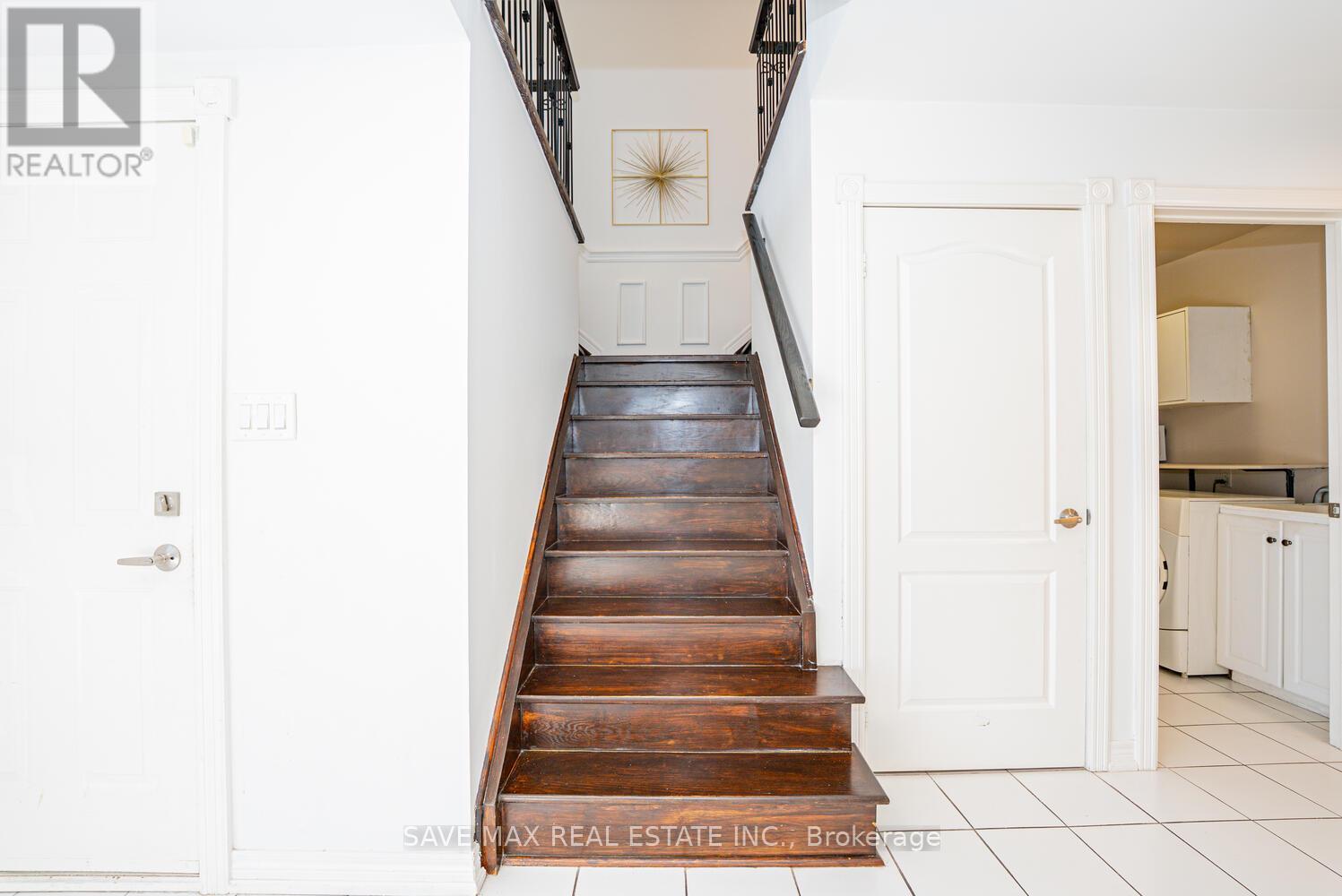 3645 Indigo Crescent, Mississauga, Ontario  L5N 7J1 - Photo 19 - W12602058