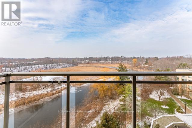 716 - 2511 Lakeshore Road W, Oakville, Ontario  L6L 6L9 - Photo 8 - W12602084