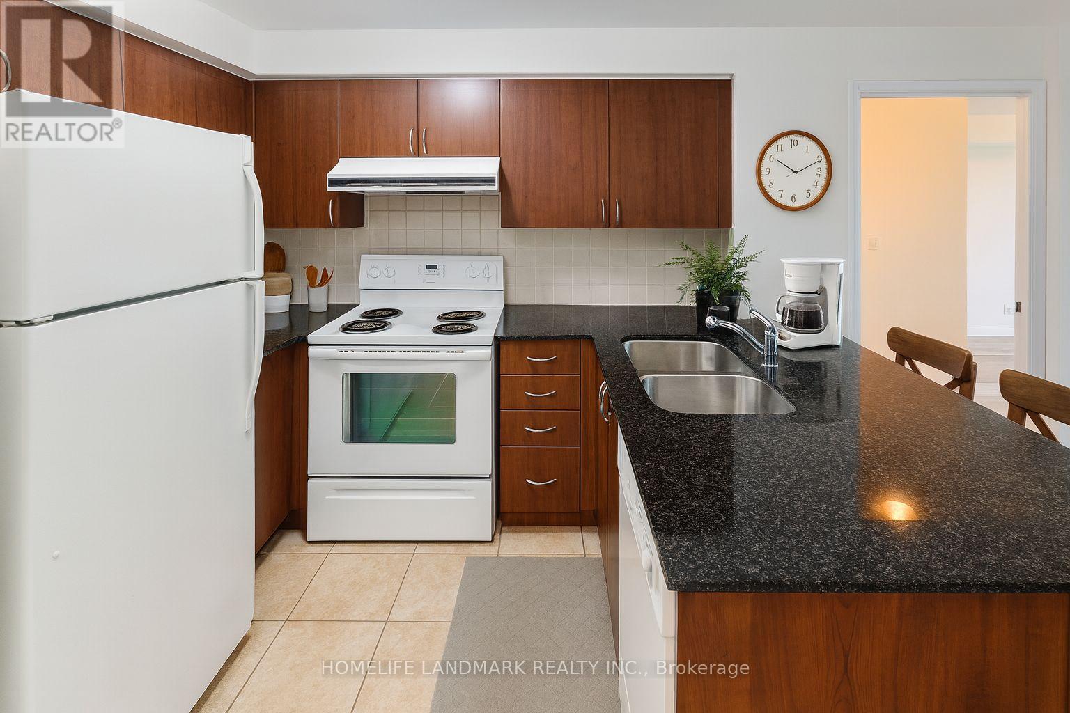 301 - 55 South Town Centre Boulevard, Markham, Ontario  L6G 0B1 - Photo 6 - N12430967